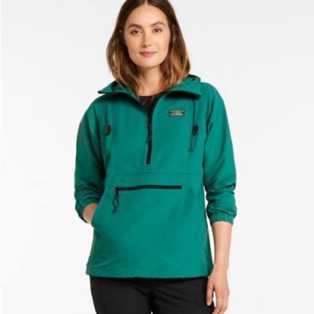 L.L. Bean Green Pullover Anorak Jacket - Women. Brand new never worn!